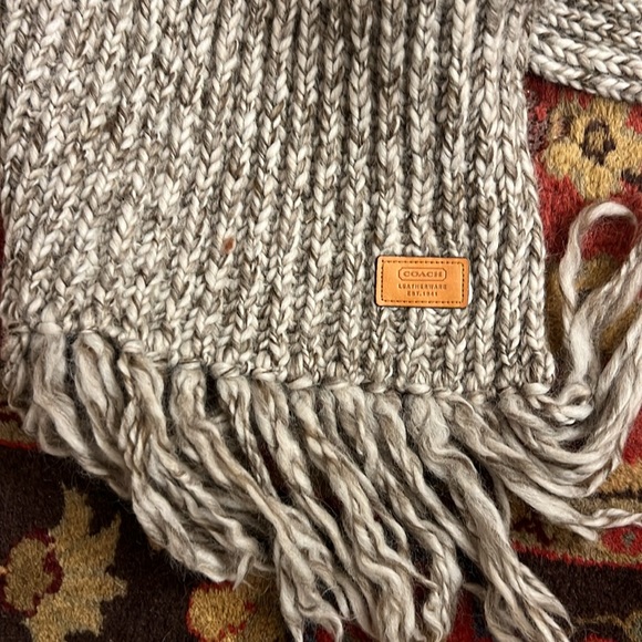 Coach 100% wool scarf. Like new! - Picture 2 of 4